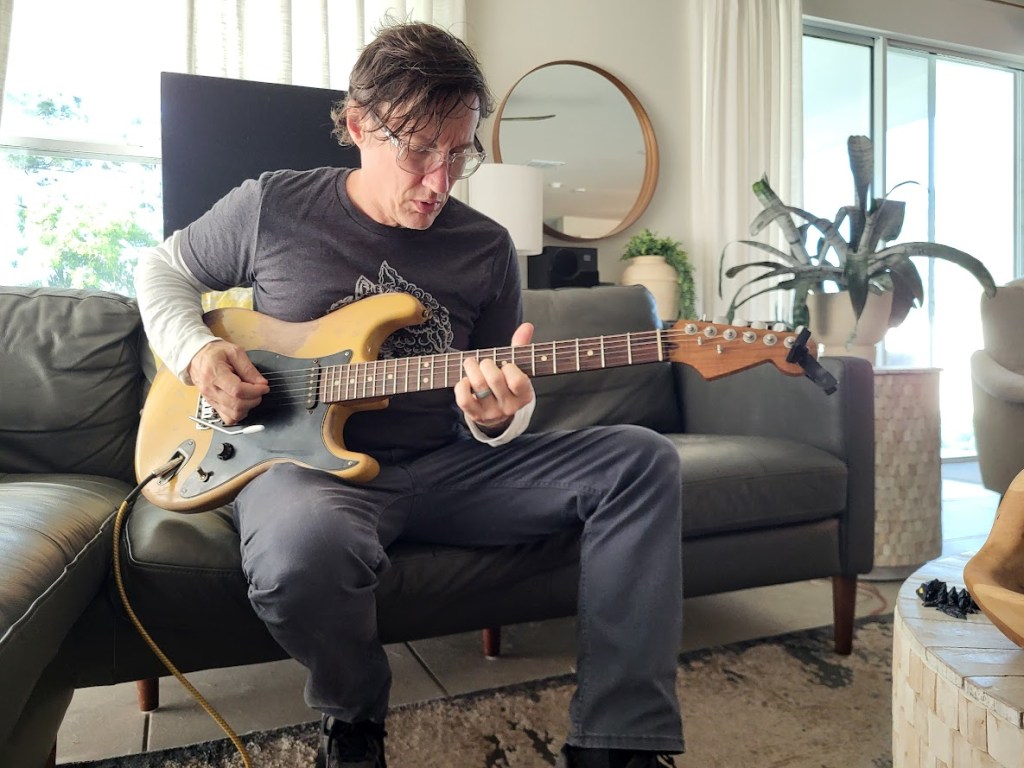 Dirk testing a custom body made for his neck