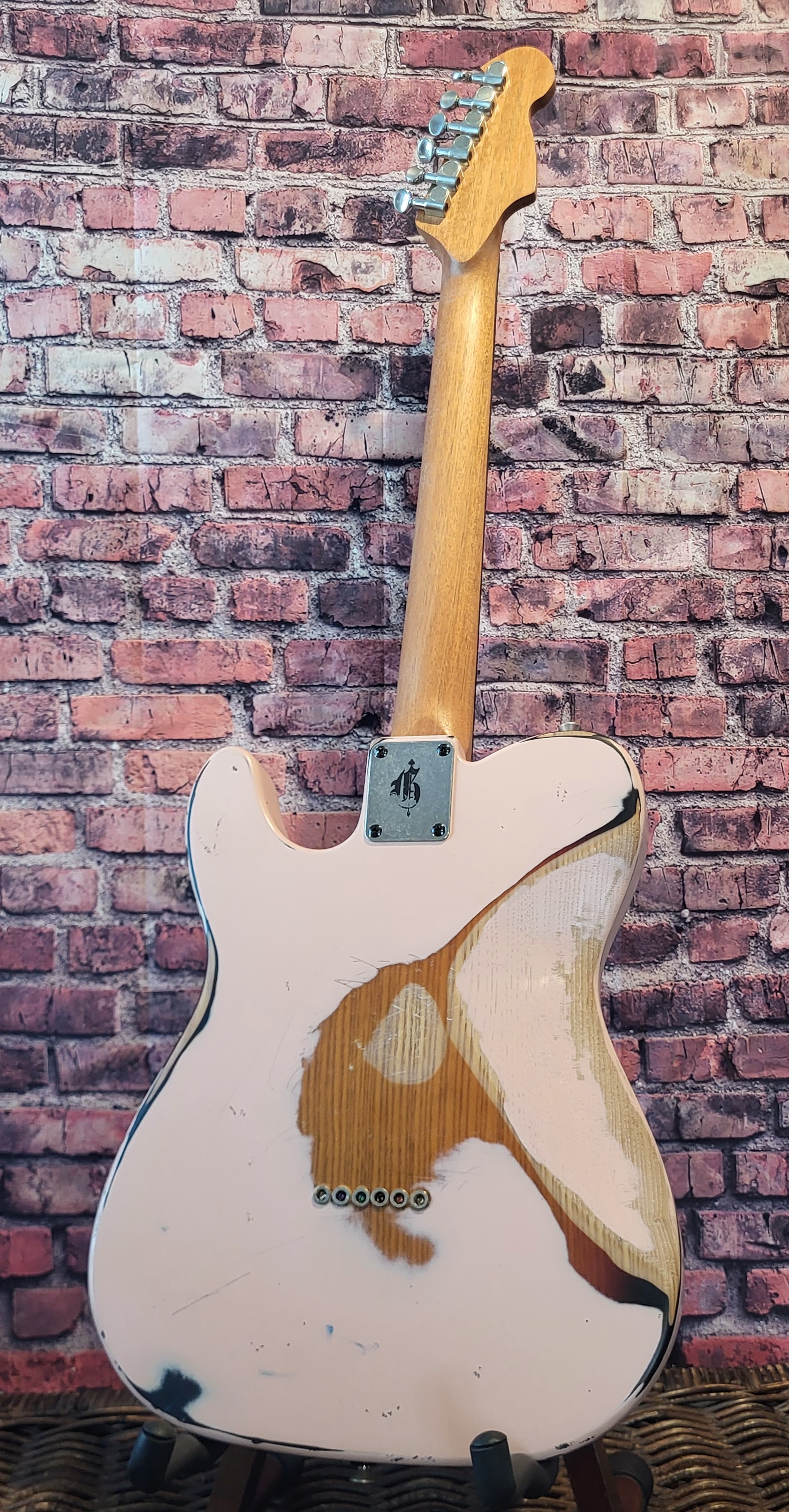Oiler Pink Sunburst Back Full