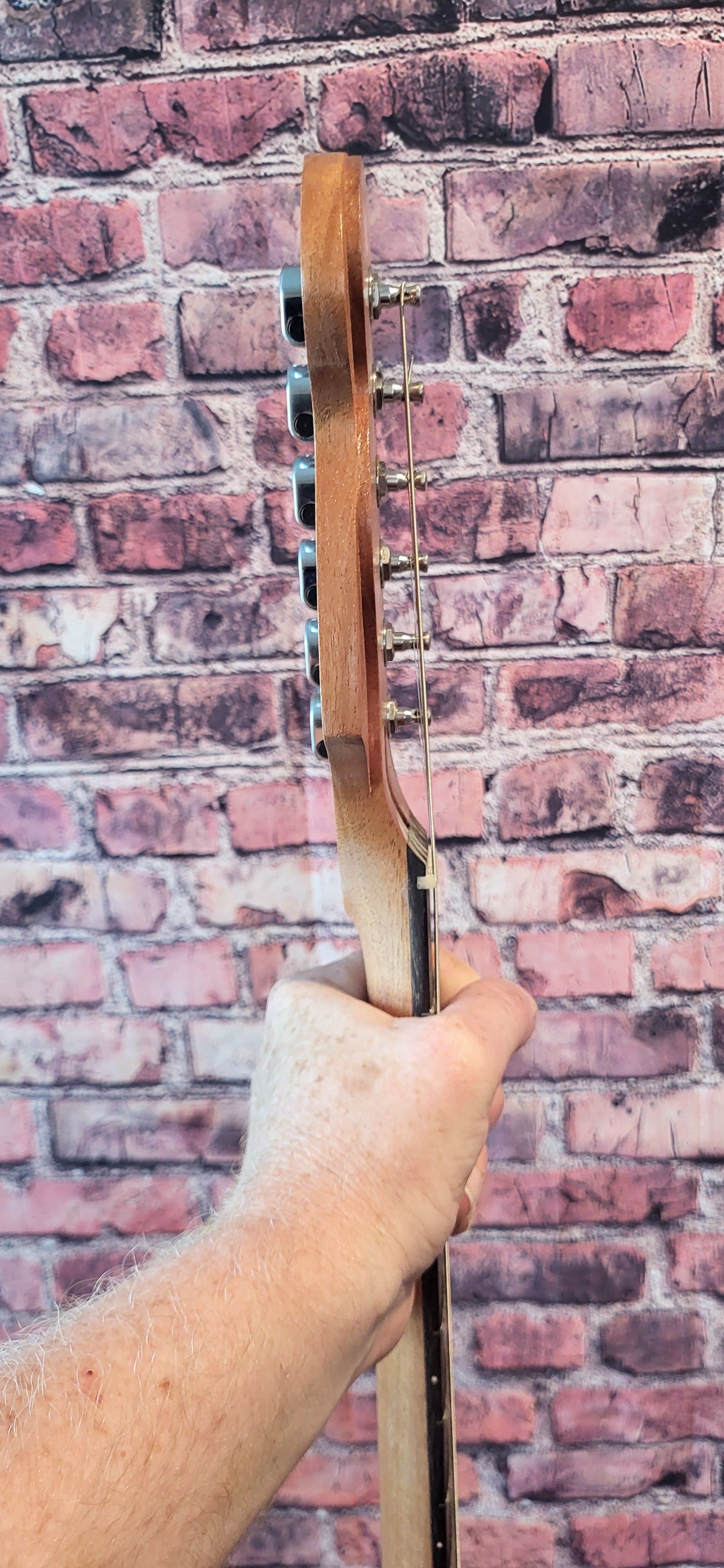 Oiler Pink Sunburst Side Profile